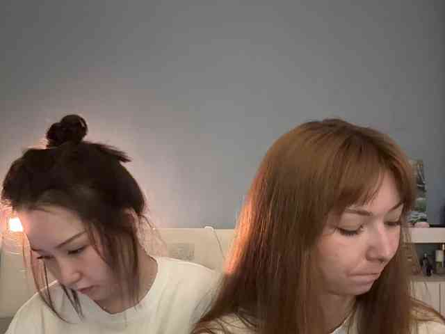 ShyAlya webcam