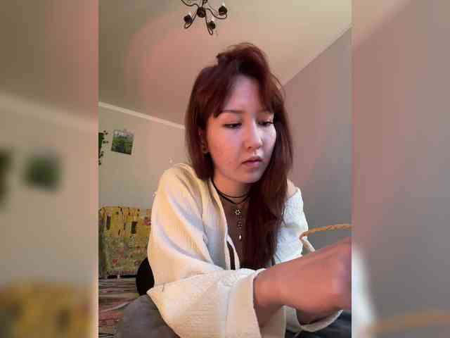 ShyAlya webcam