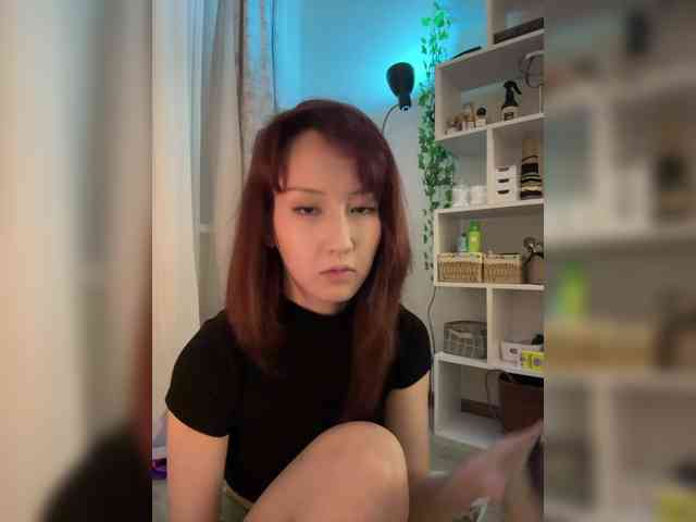 ShyAlya webcam