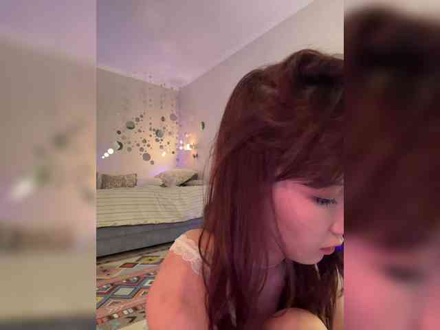 ShyAlya webcam
