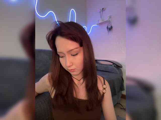 ShyAlya webcam