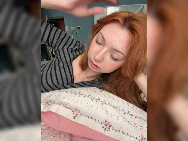 ShyAlya webcam