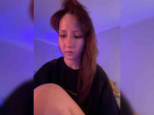 ShyAlya webcam