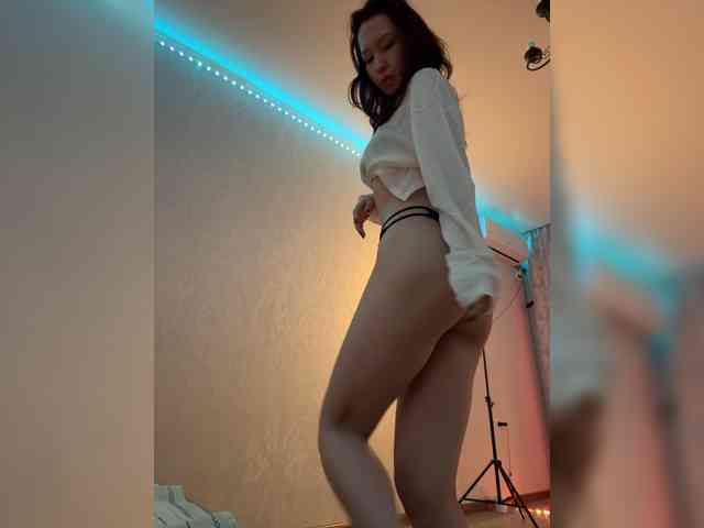 CrazyAleona Sex Cam Show