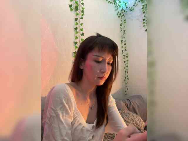 ShyAlya webcam
