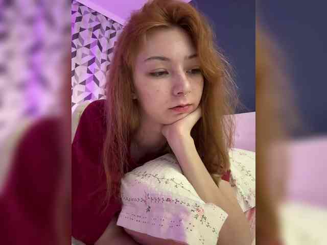 ShyAlya webcam