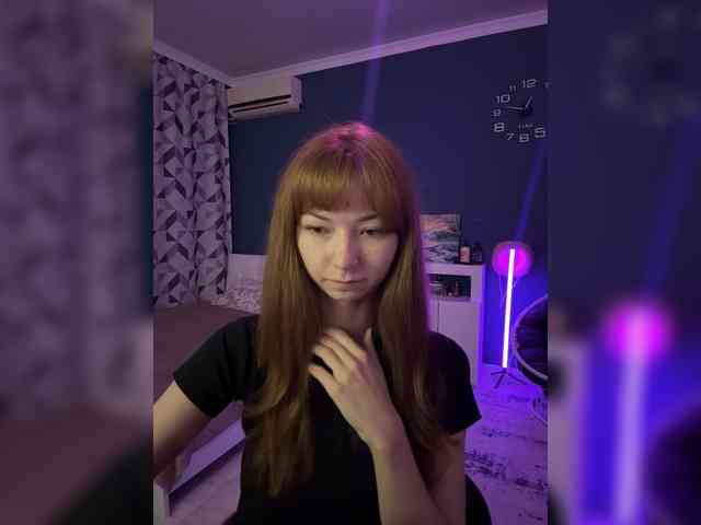 ShyAlya webcam