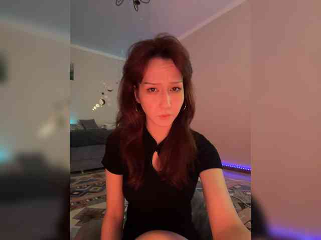 ShyAlya webcam