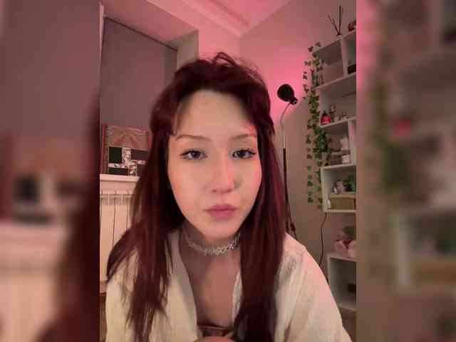 ShyAlya webcam