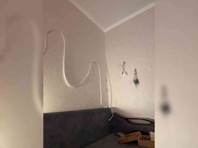 ShyAlya webcam
