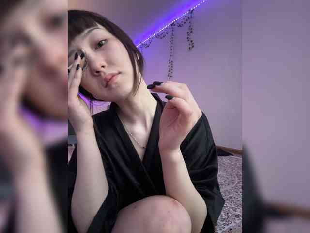 ShyAlya webcam