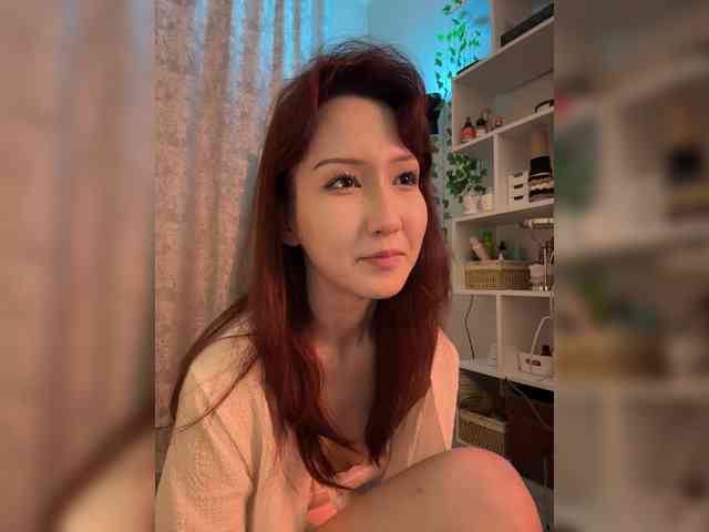 ShyAlya webcam