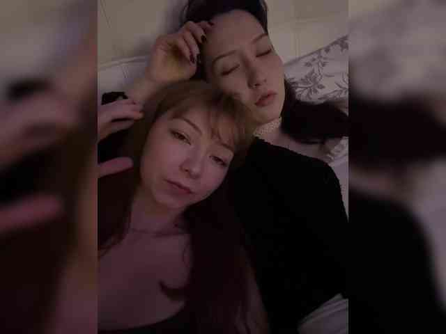 ShyAlya webcam