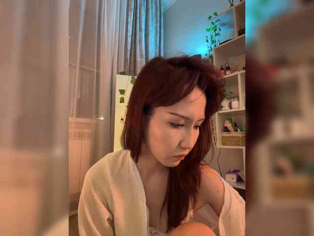 ShyAlya webcam