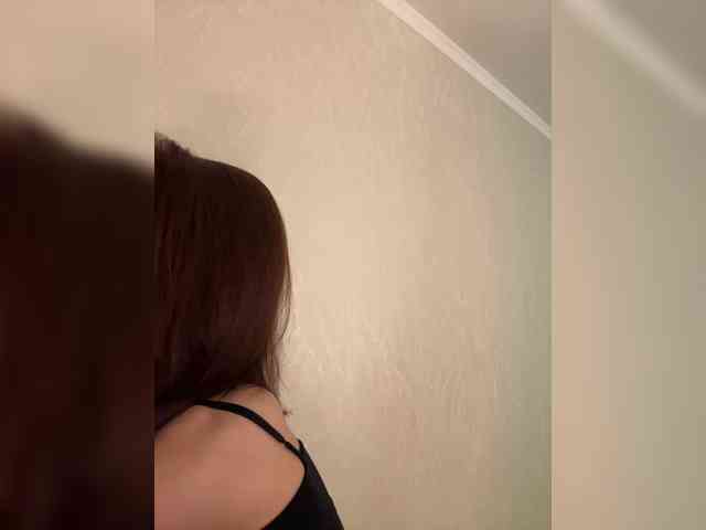 ShyAlya webcam