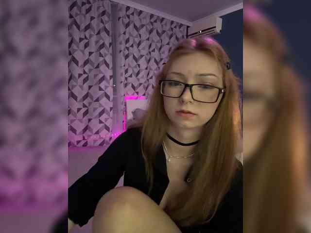 CrazyAleona Sex Cam Show