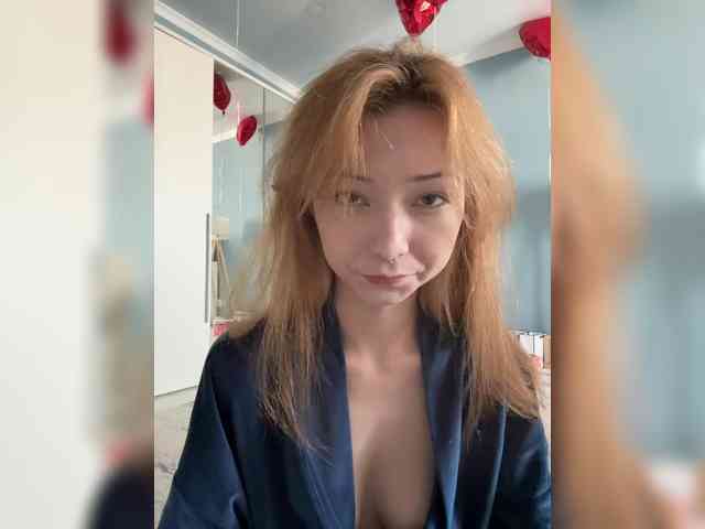 ShyAlya webcam