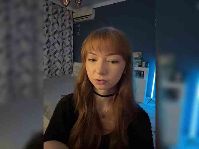 ShyAlya webcam