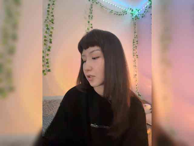 ShyAlya webcam