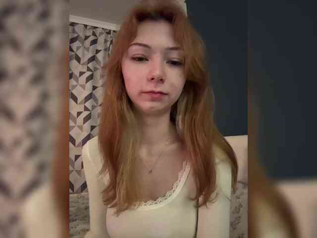 ShyAlya webcam