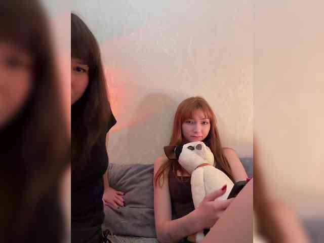ShyAlya webcam