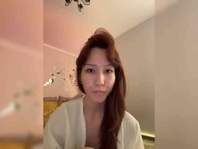ShyAlya webcam
