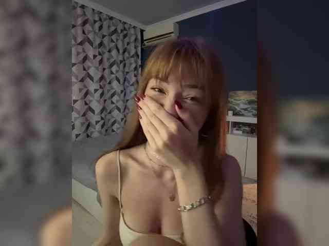ShyAlya webcam