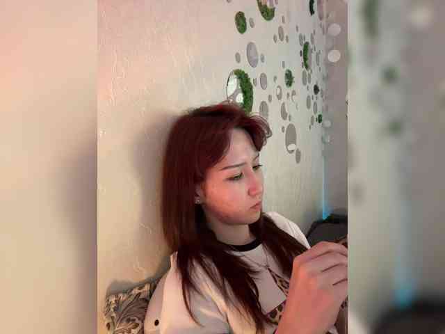 ShyAlya webcam