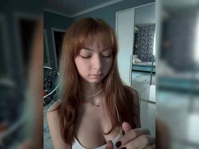 ShyAlya webcam