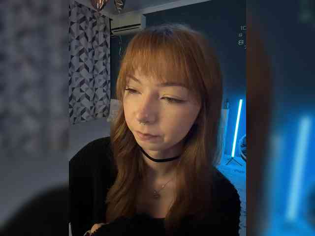 ShyAlya webcam