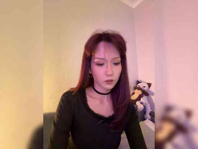 ShyAlya webcam