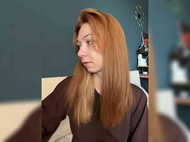 ShyAlya webcam