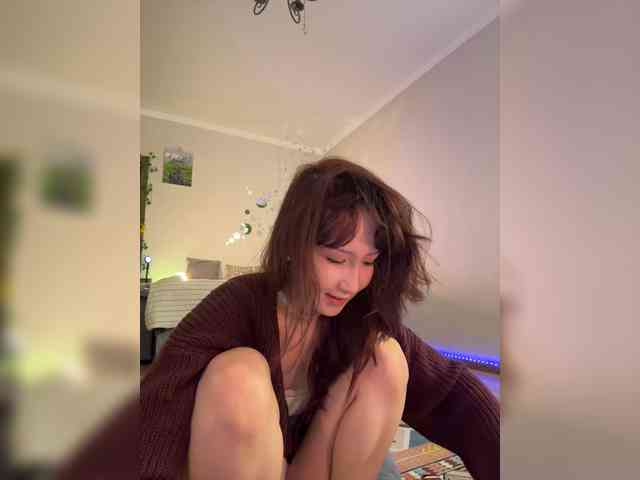 ShyAlya webcam