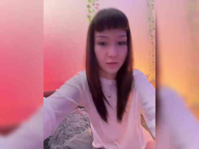 ShyAlya webcam