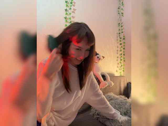ShyAlya webcam