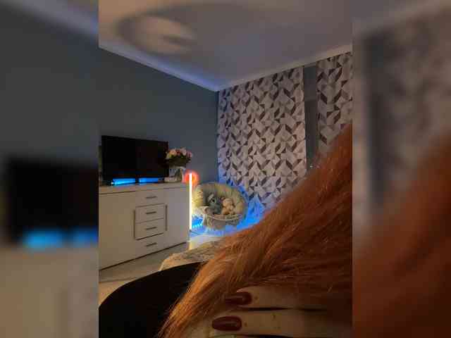 ShyAlya webcam