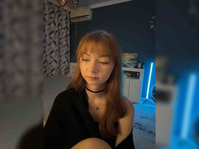 ShyAlya webcam