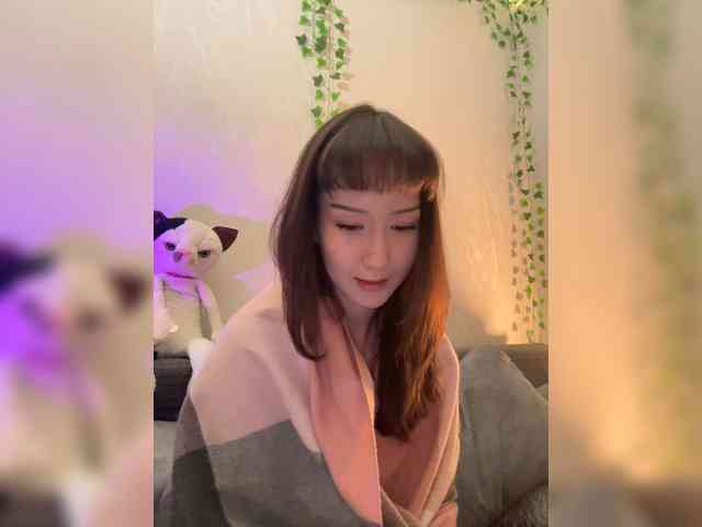 ShyAlya webcam