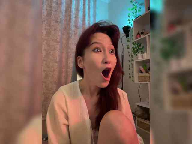ShyAlya webcam