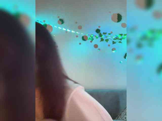 ShyAlya webcam