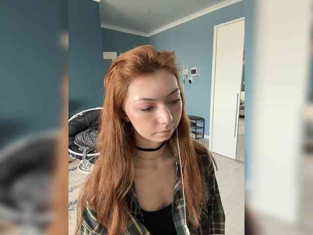 ShyAlya webcam
