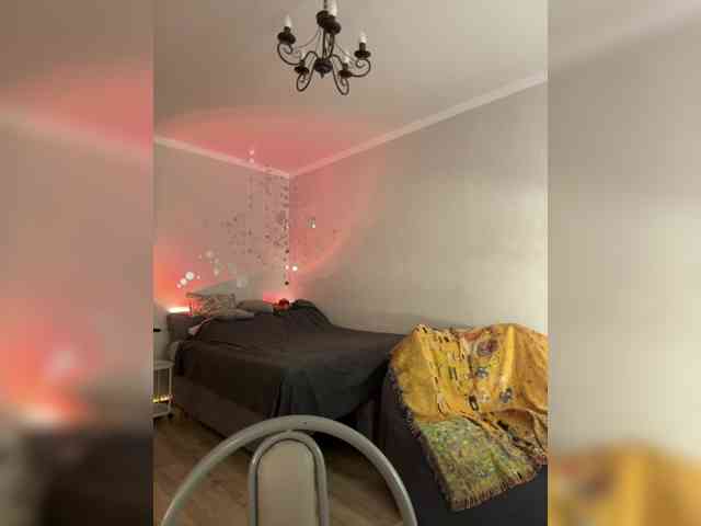 ShyAlya webcam