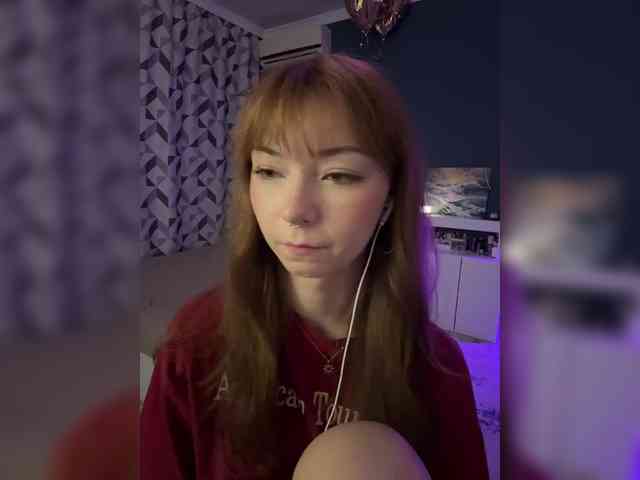 ShyAlya webcam