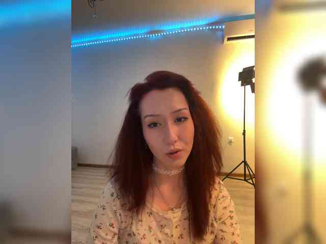 ShyAlya webcam