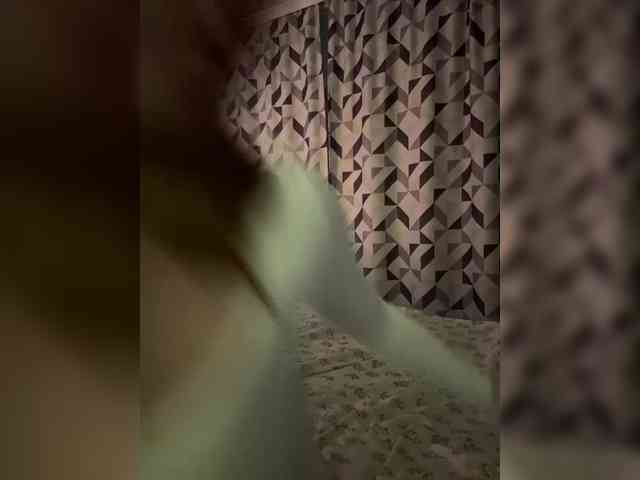ShyAlya webcam