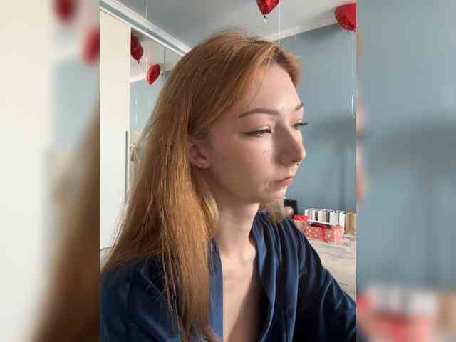 ShyAlya webcam