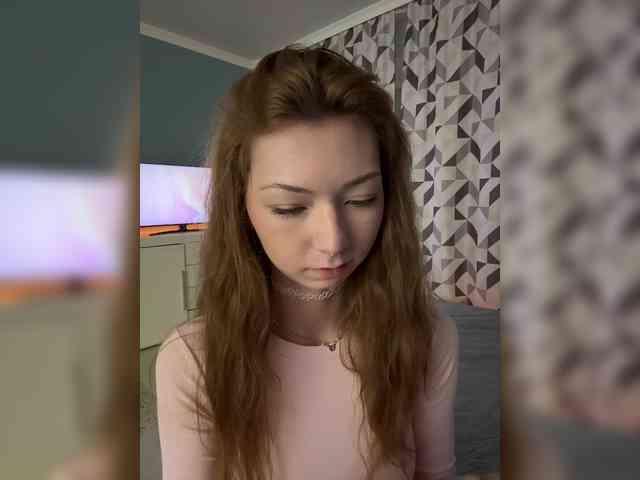 ShyAlya webcam