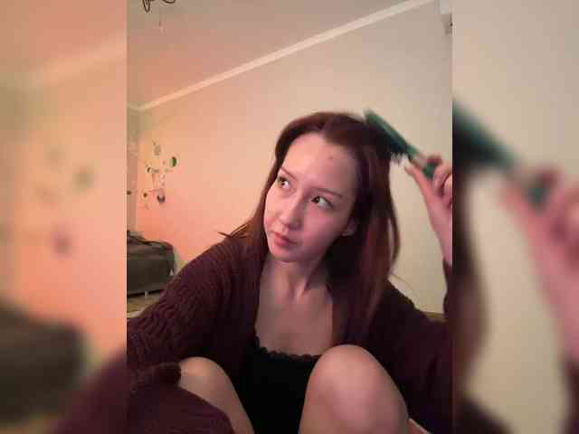 ShyAlya webcam