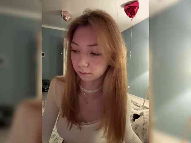 ShyAlya webcam