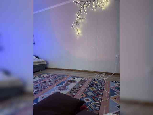 ShyAlya webcam